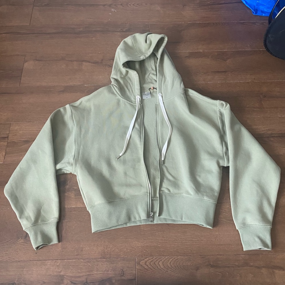 Cropped Zip Up Sweater Calia
